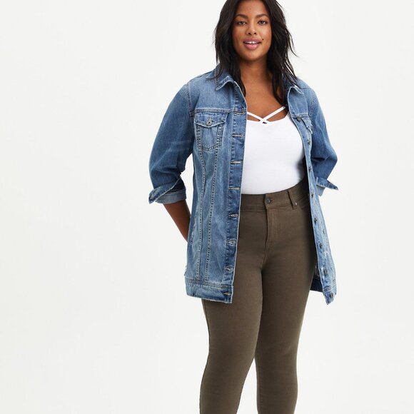 torrid Jackets & Blazers - NWT Torrid Medium Wash Longline Denim Jacket size 1X